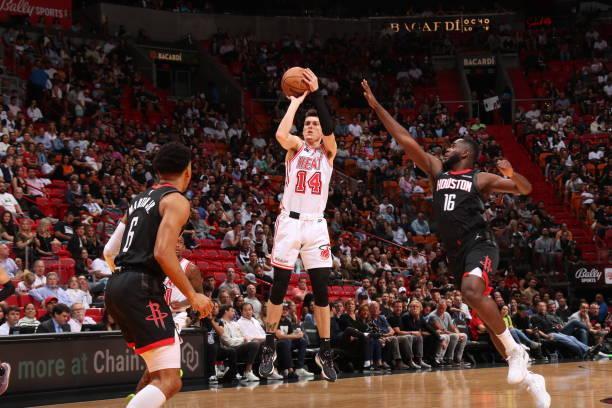 萨已成功完 萨已成功完