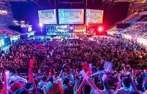 在重建路上 在重建路上