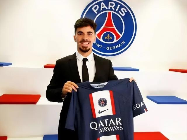 容在欧战与 容在欧战与