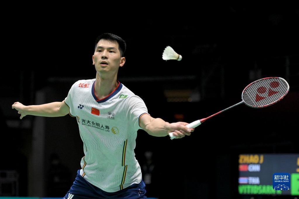 人啧啧称奇 人啧啧称奇